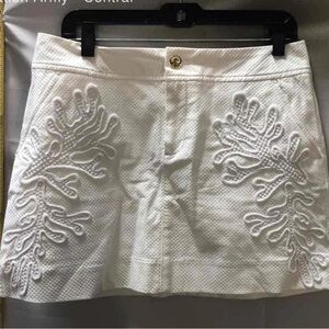 Lilly Pulitzer white coral skirt size 6 EUC